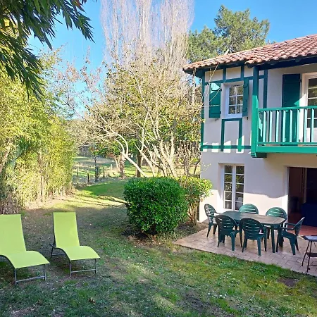 Holiday home Maison Au Milieu Des Pins Entre Golf Et Moliets-et-Maa