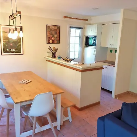 Prázdninový dům Maison Au Milieu Des Pins Entre Golf Et *