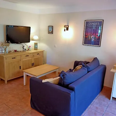 Prázdninový dům Maison Au Milieu Des Pins Entre Golf Et